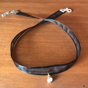 Black Ribbon Choker w/pendant- 15in adjustable
